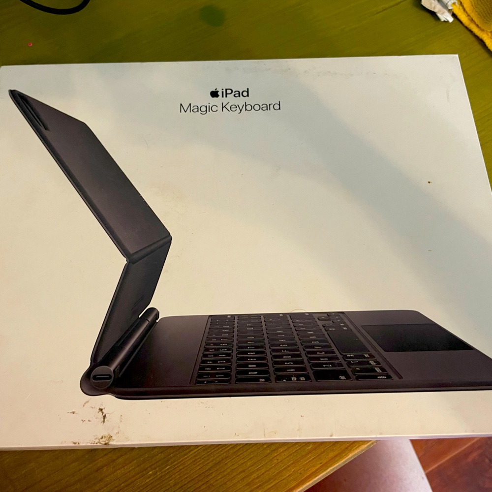 iPad Magic Keyboard never used